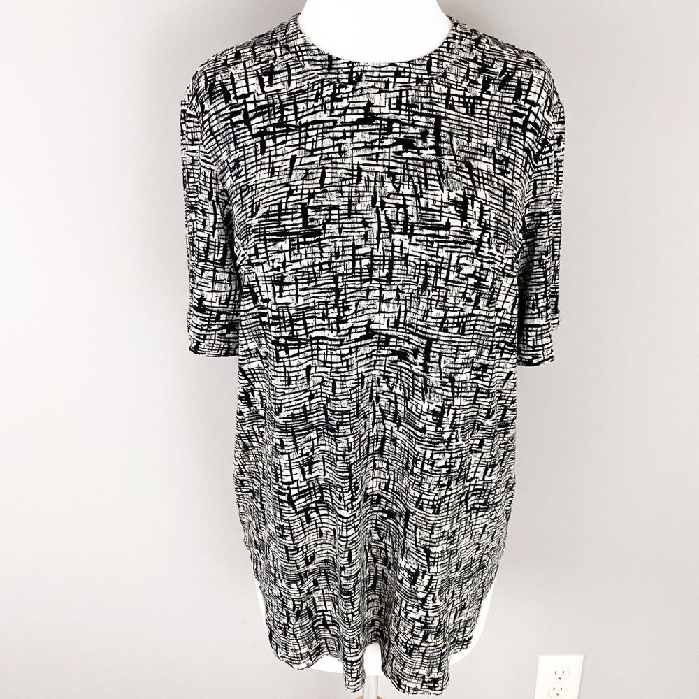 CCH Collection Short Sleeve Black Open Back Blouse